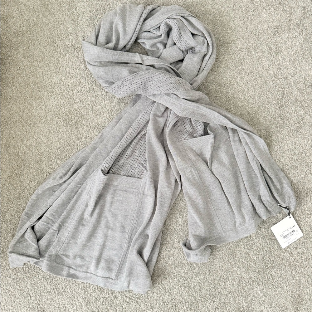 lululemon athletica Light Gray Knit Open Cardigan Scarf